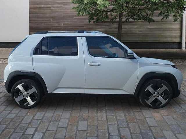 Hyundai INSTER Long Range 49kWh 02 5dr Automatic