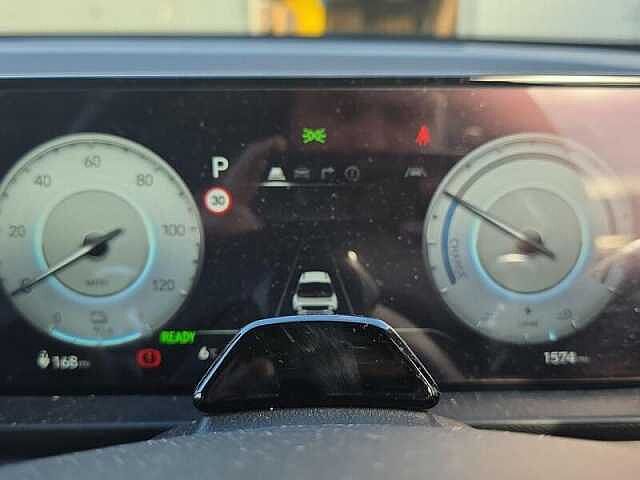 Hyundai INSTER Long Range 49kWh 02 5dr Automatic