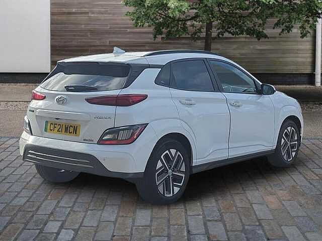 Hyundai KONA 64kWh Premium 5dr Automatic