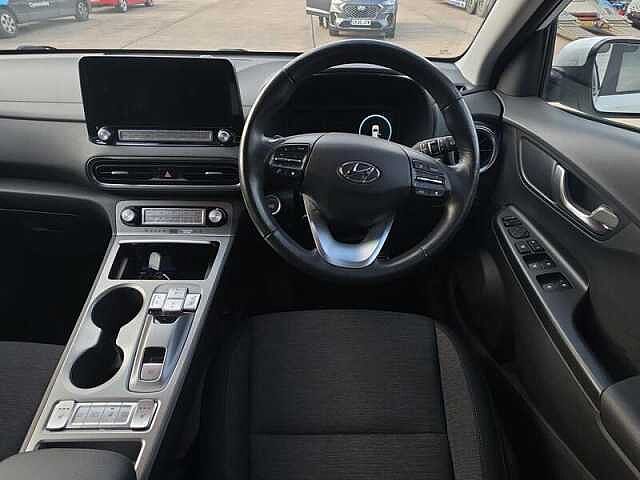Hyundai KONA 64kWh Premium 5dr Automatic