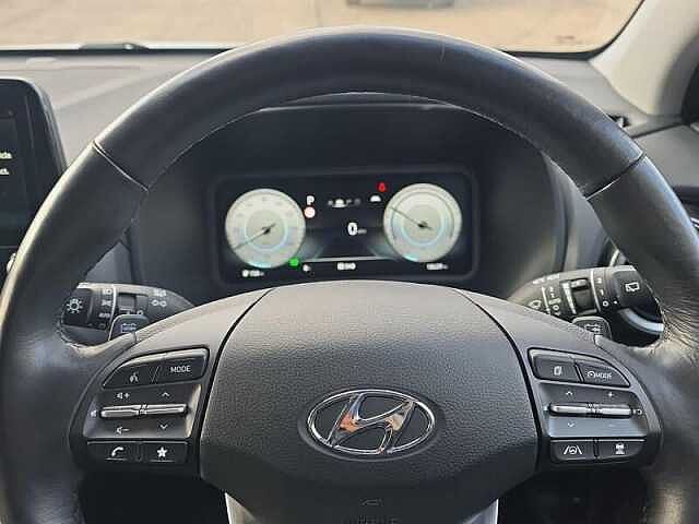 Hyundai KONA 64kWh Premium 5dr Automatic