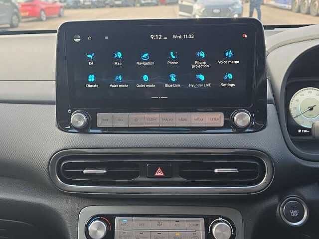 Hyundai KONA 64kWh Premium 5dr Automatic