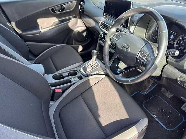 Hyundai KONA 1.6h-GDi Hybrid Premium 5dr Automatic