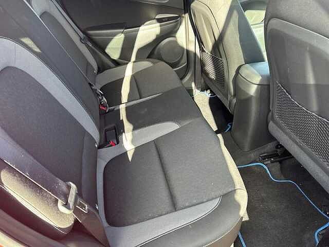 Hyundai KONA 1.6h-GDi Hybrid Premium 5dr Automatic