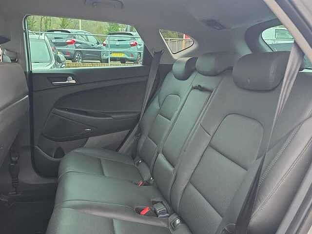 Hyundai TUCSON 1.6GDi Premium 5dr