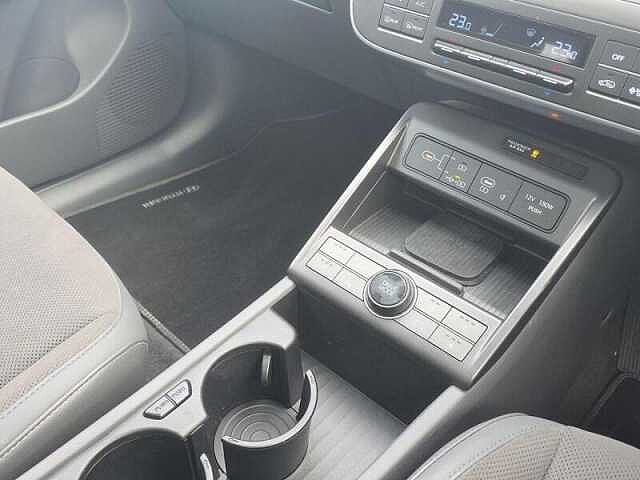 Hyundai KONA 65.4kWh Ultimate SUV 5dr Electric Auto (218 ps)