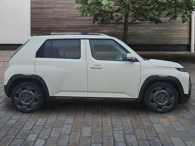 Hyundai INSTER Long Range 49kWh Cross SUV 5dr Automatic
