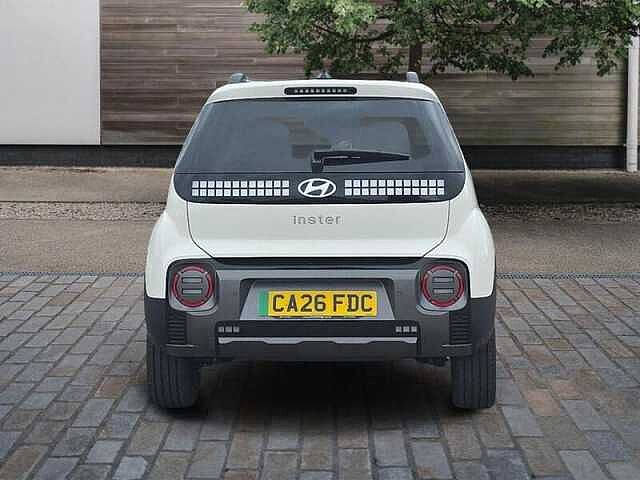 Hyundai INSTER Long Range 49kWh Cross SUV 5dr Automatic