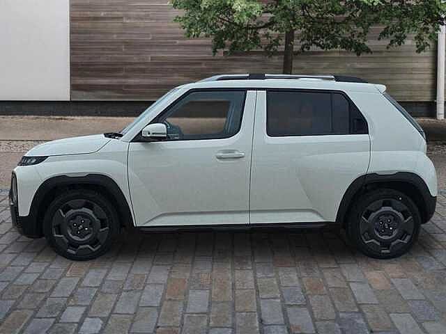 Hyundai INSTER Long Range 49kWh Cross SUV 5dr Automatic