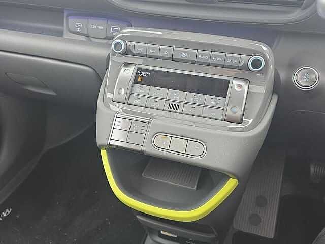 Hyundai INSTER Long Range 49kWh Cross SUV 5dr Automatic